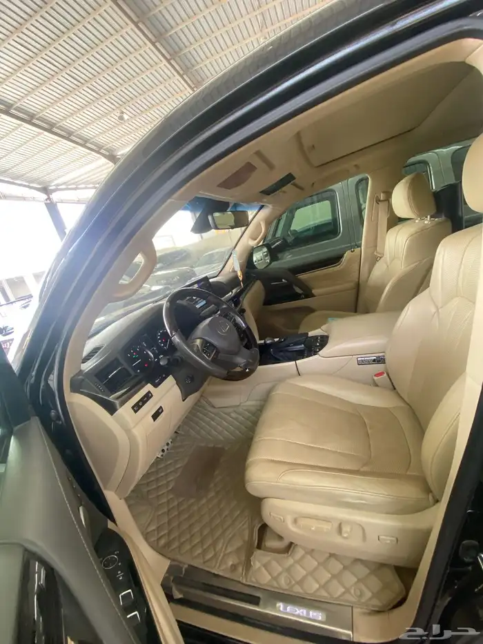 لكزس LX570 2021 6