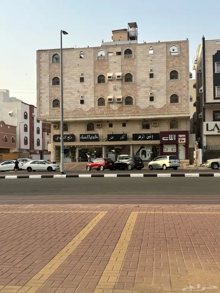 عمارة للبيع تجاري و سكني 1