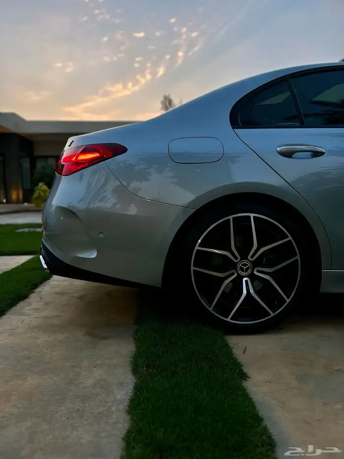 Special Edition C 200 مرسيدس 10