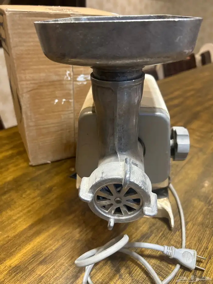 ناشونال فرامة لحم 50 ريال 1