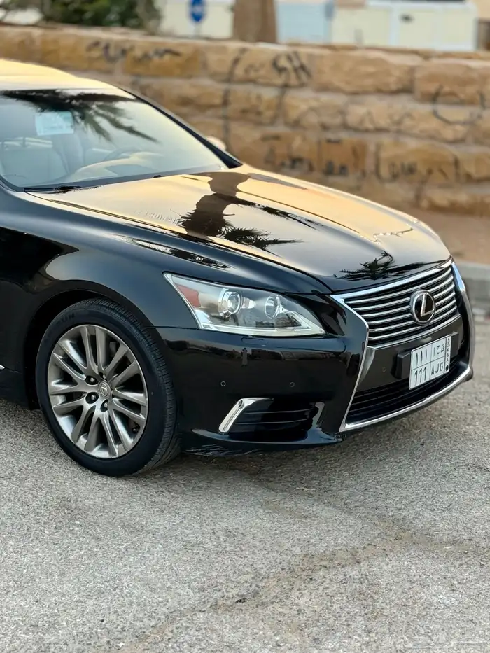 للبيع لكزس ((LS460)) 2013 (سعودي) ((نظيفة)) 14