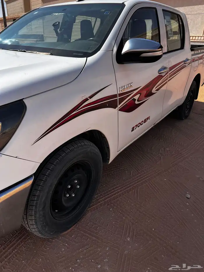 هايلوكس غمارتين محركات شرط وكالة مكينه وقير البودي سليم 1