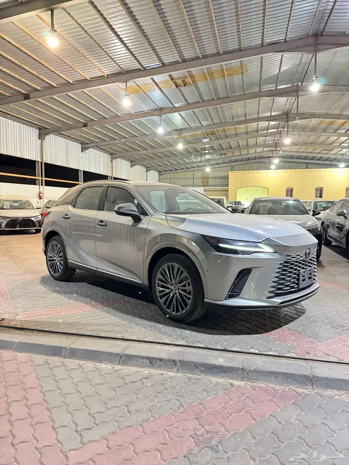 لكزس RX350 فئة BB بنزين 2025 1