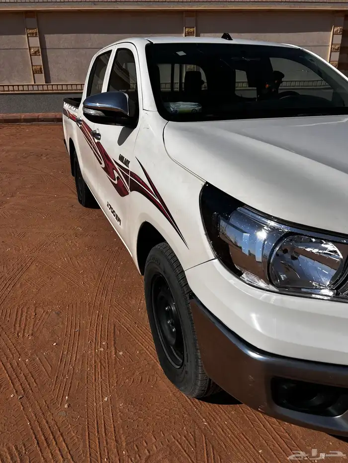 هايلوكس غمارتين محركات شرط وكالة مكينه وقير البودي سليم 2