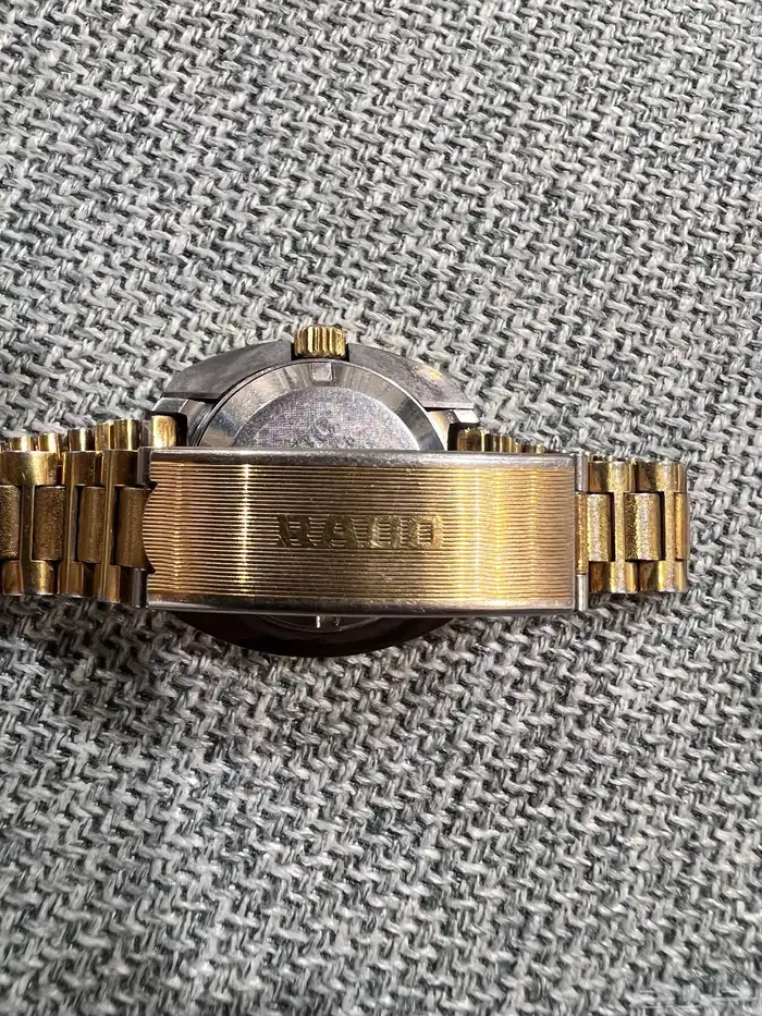 ساعة RADO نسائية جديدة عمرها اكثر من 40 سنه 2