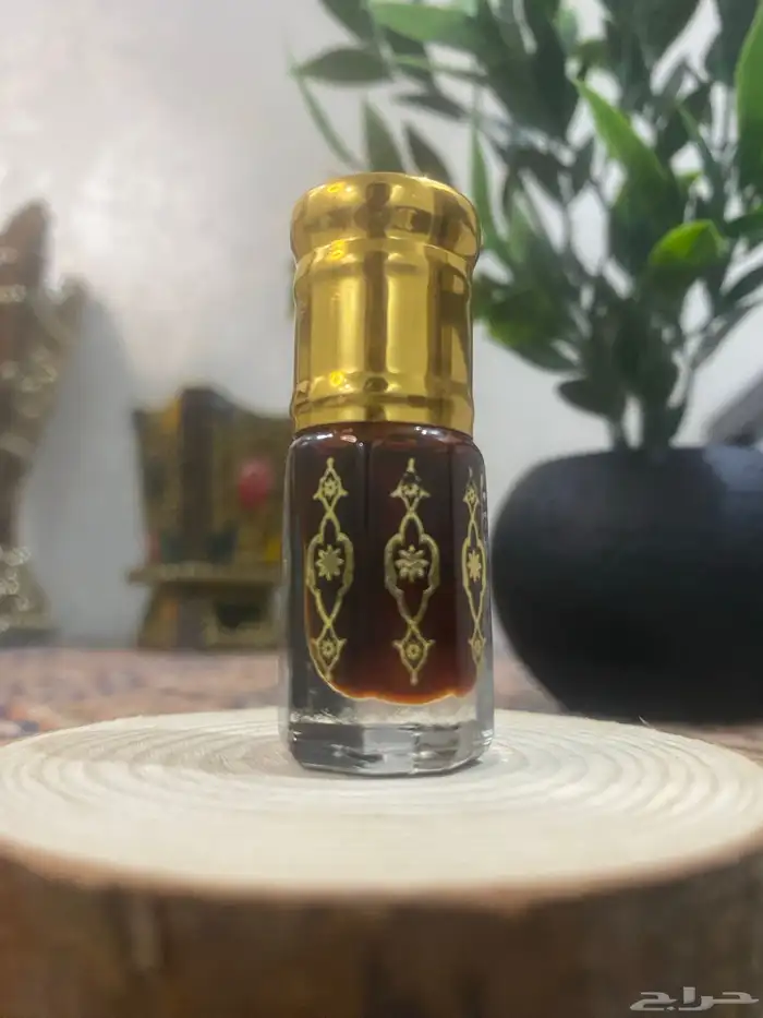 دهن عود تايلندي فاخر 2