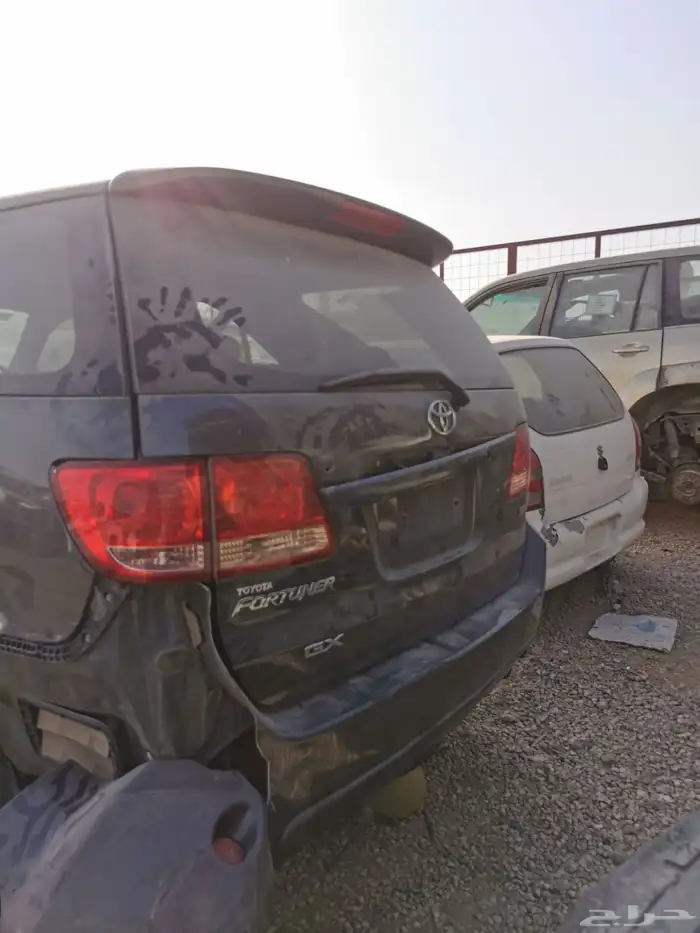 قطع غيار جميع انواع السيارات 0