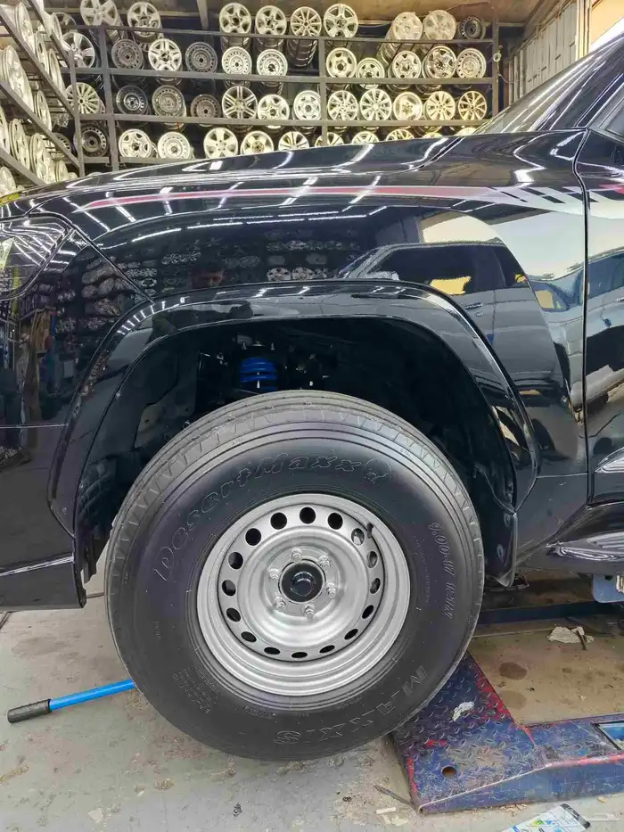 جنوط هلل مقاس 17 سته مسمار اصلي تايلاندي مع الحلق 26