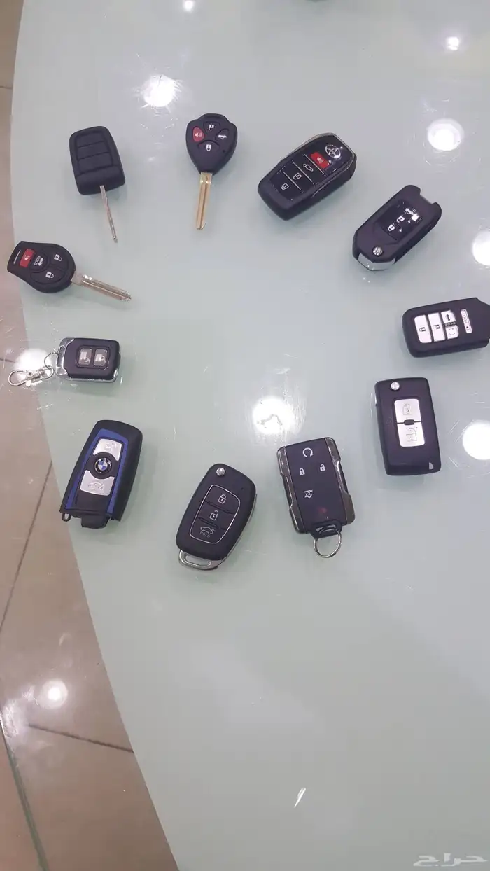 محل مفاتيح الرياض لبرمجه السيارات البصمه والعادي 0
