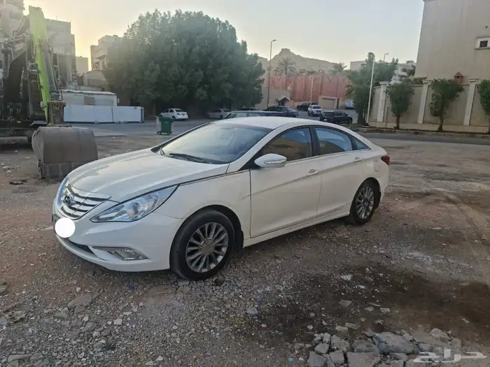 سيارة سوناتا 2014 ستاندر 1