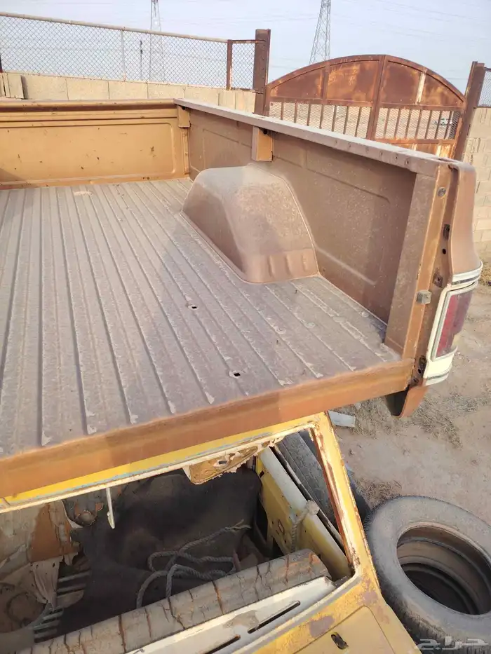 للبيع صندوق جمس.. وشفر موديل 79.80 شد بلد 3