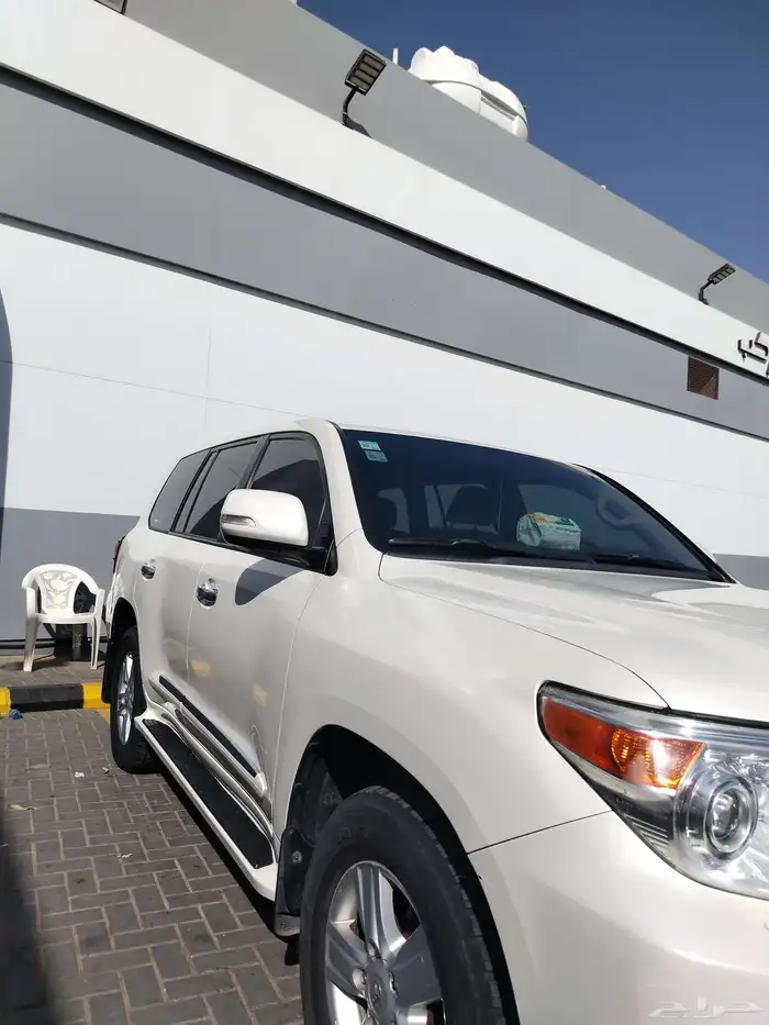 لاند كروزر 2013 مخزن ممشا ((150)) الف كم 7