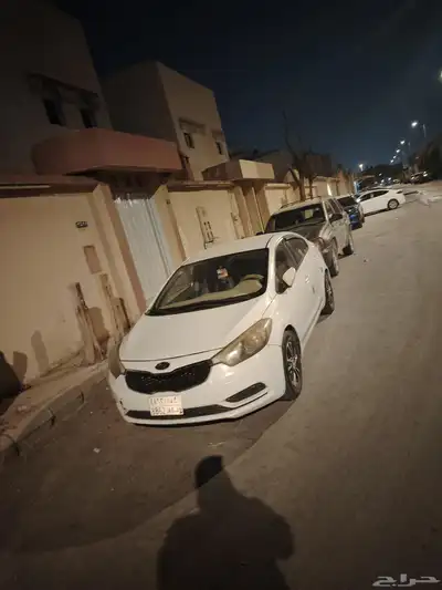 كيا سيراتو 2015 قير اتوماتيك نظيفه ممشى 330 index