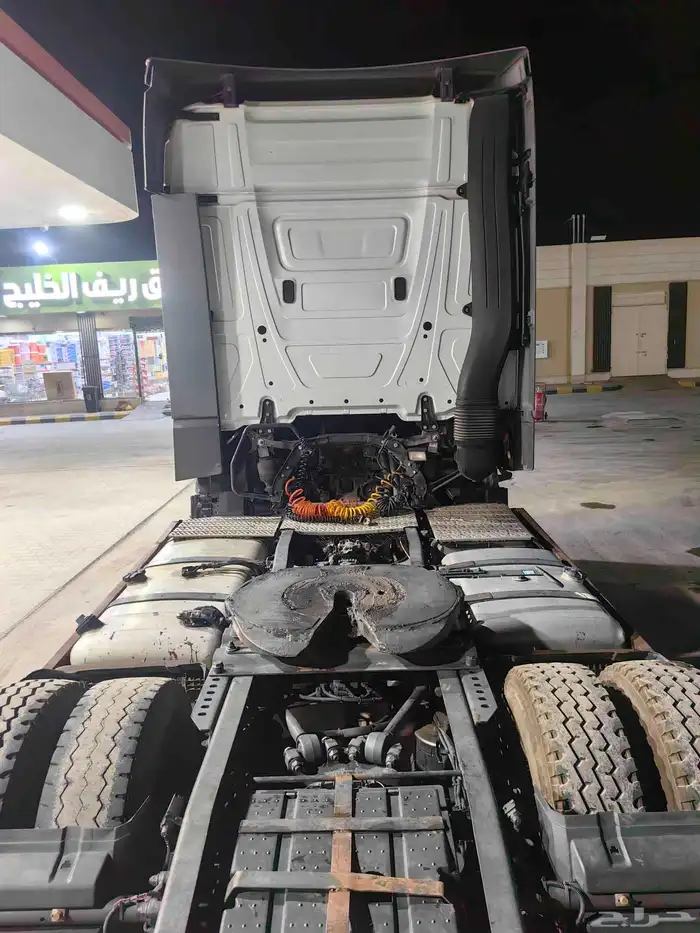 شاحنات اكترس و مان 1