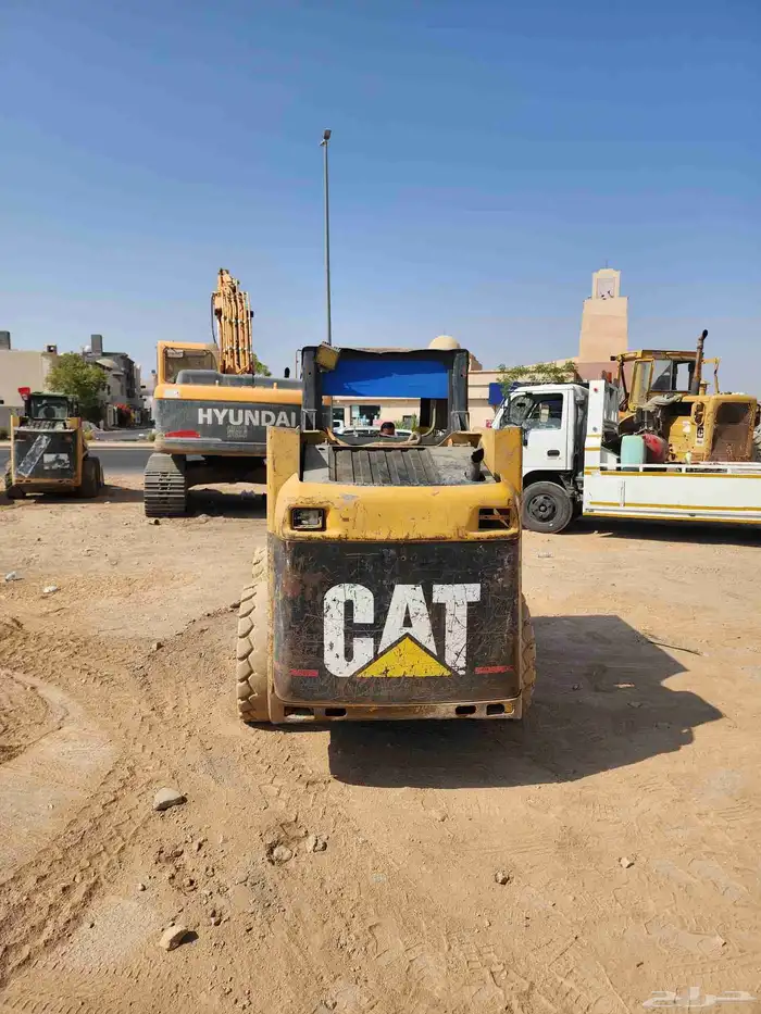 بوبكات كاتربلر للبيع المدينة المنورة 2