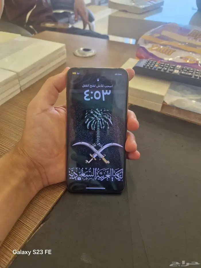 ايفون Xماكس 256 جيجا. بطارية 76 0