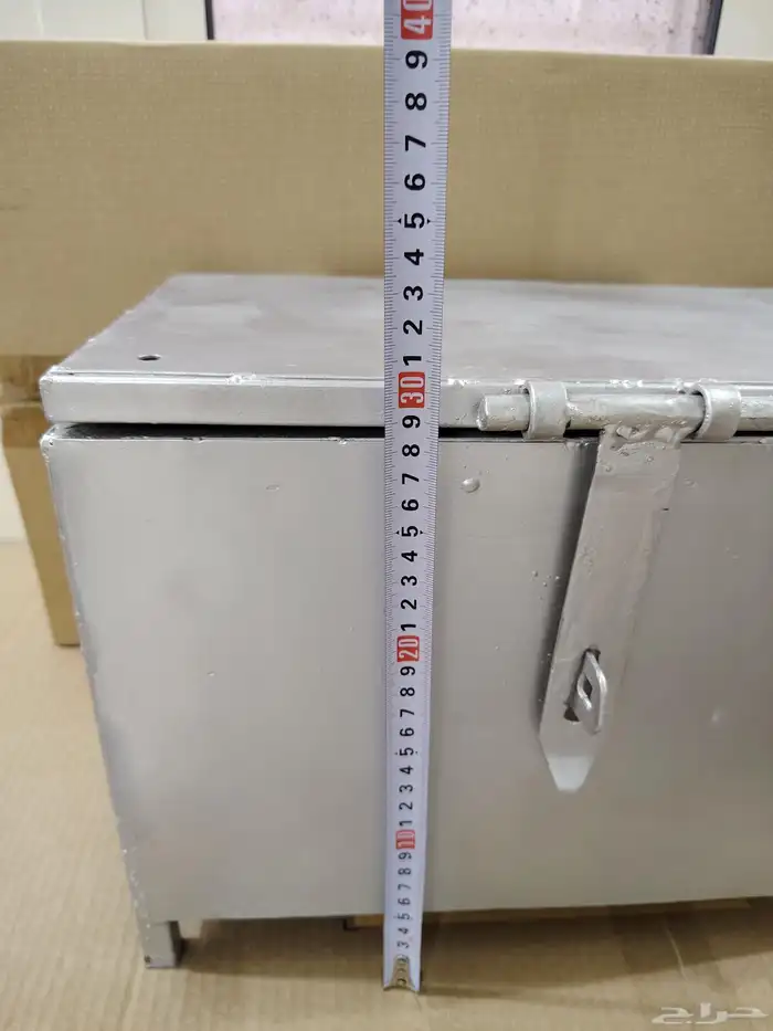 صندوق حديد للبيع 10