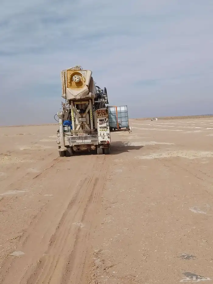 حفار ابار ارتوازيه 1