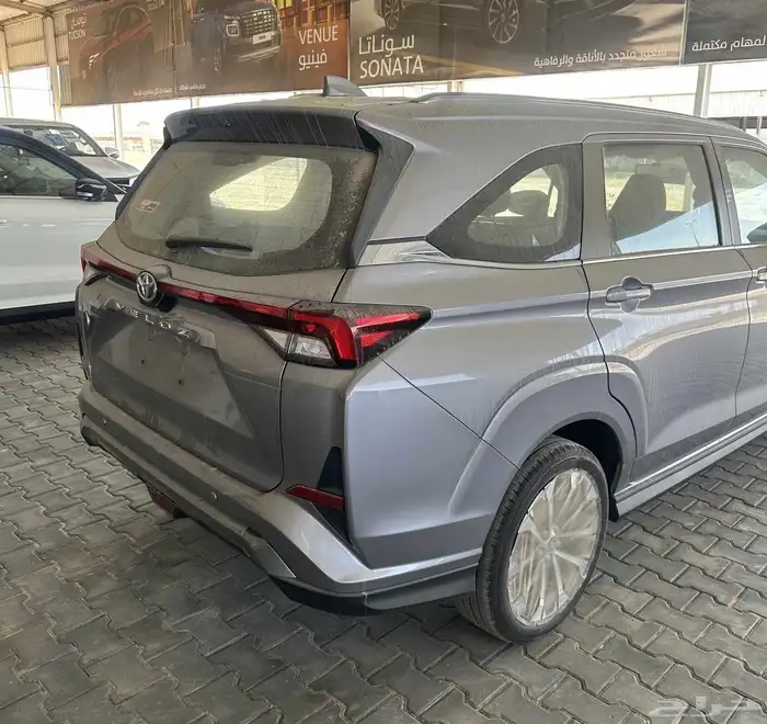 تويوتا فيلوز جى ال اكس 2025- TOYOTA VELOZ GLX 8