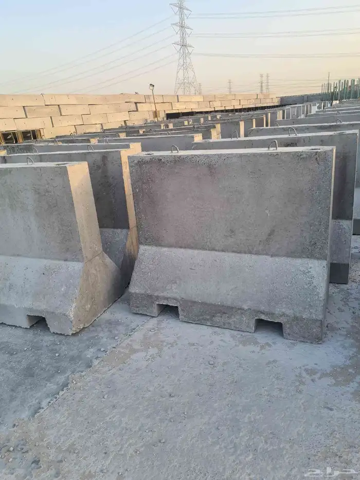 صبات خرسانية صبات اسمنتية قواعد إنارة نيوجرسي مصنع الدمام 9