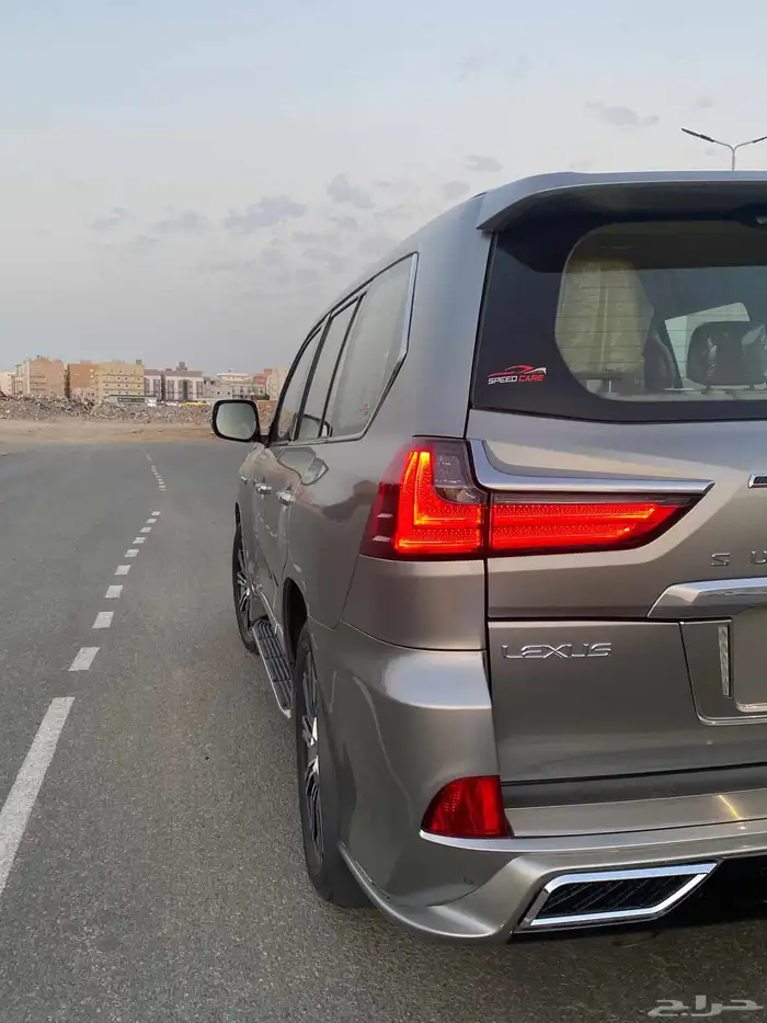 جيب لكزس LX 570 2017 4