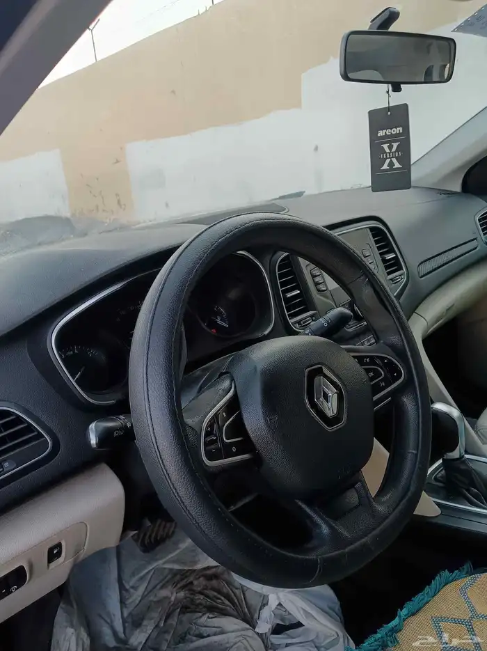 للبيع رينو ميجان 2020 كير اتوماتيك ممشى 280 الف 0