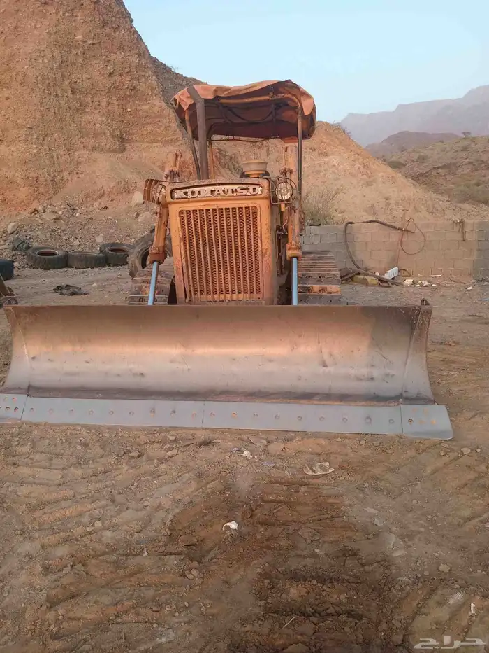 بلدوزر 15 7