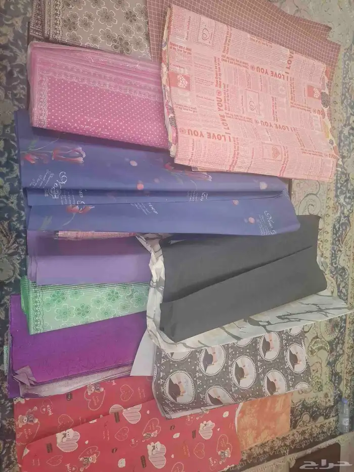 ورق تغليف هدايا وورد 0