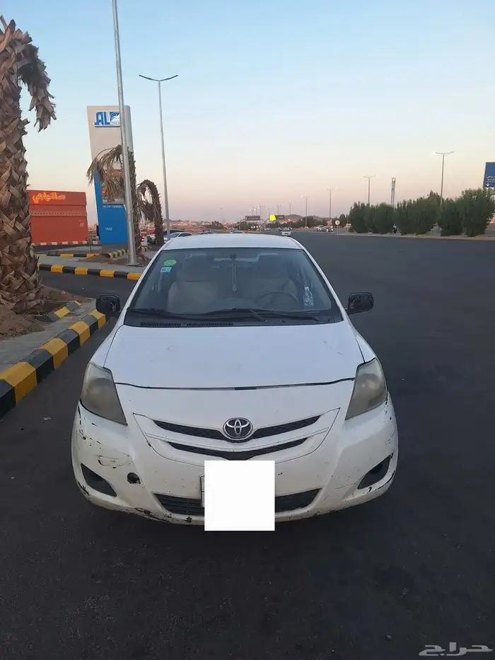 تويوتا يارس 2009 مفحوص ومجدد لا تخلو من الخدوش ممشي 470 3