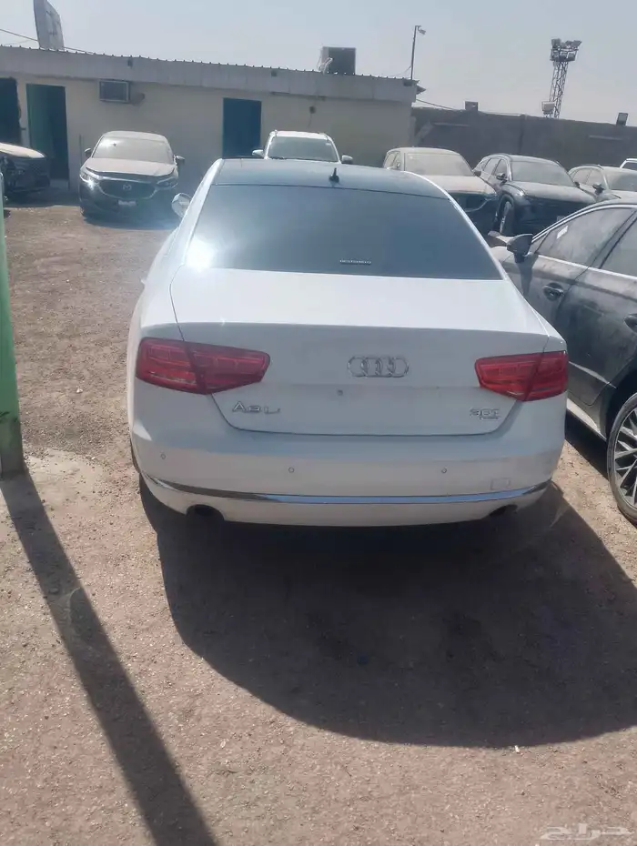اودي 2016 A8 1