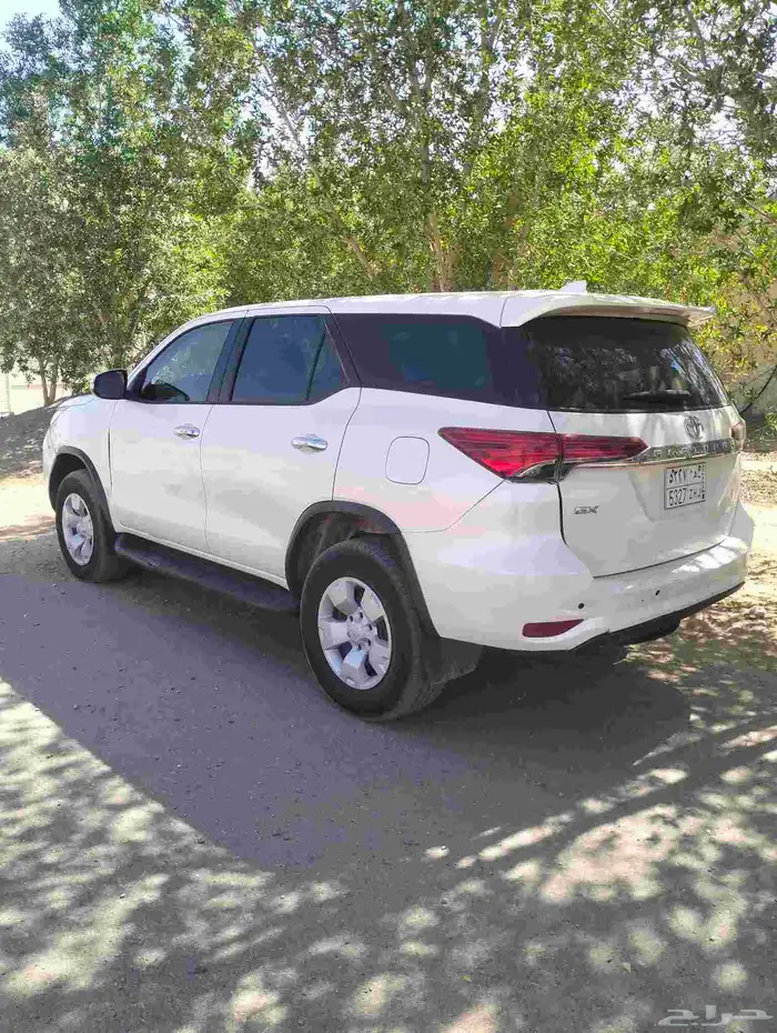 جيب فورتشنر موديل 2016 ماشي 214 محركات وكل شي بلد 0