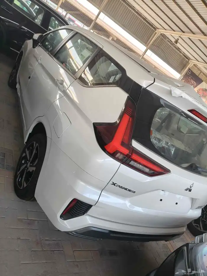 متسوبيشي اكسباندر 2025 عرض خاص 4