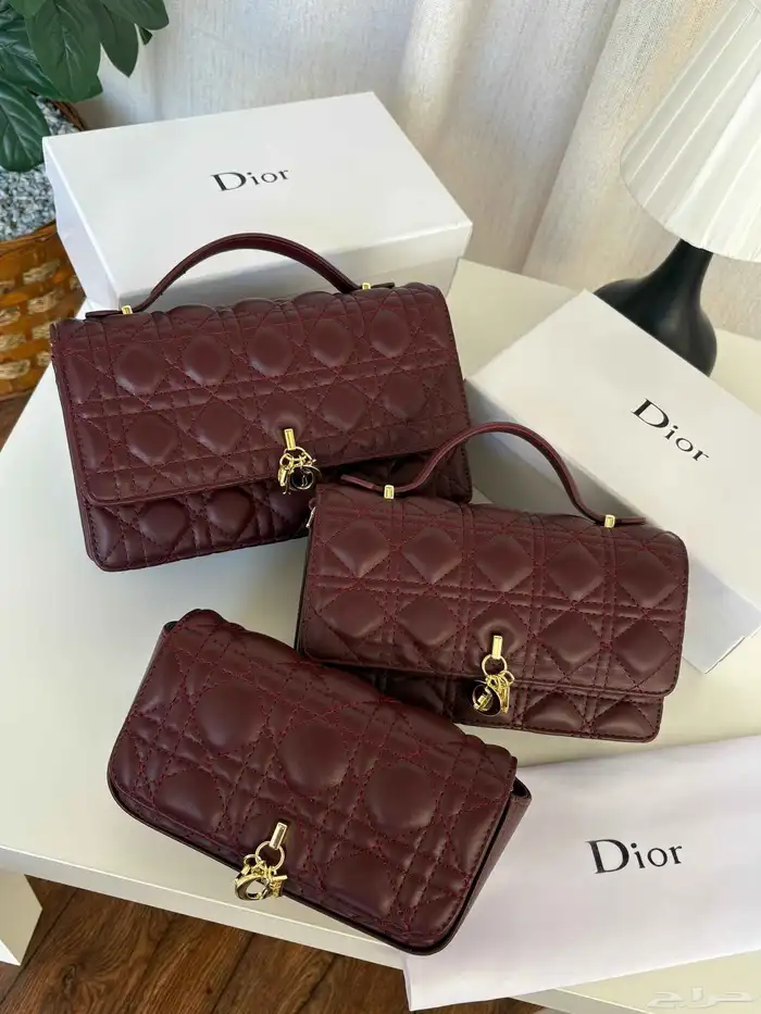 شنط ماركة كوالتي مع الملحقات 4