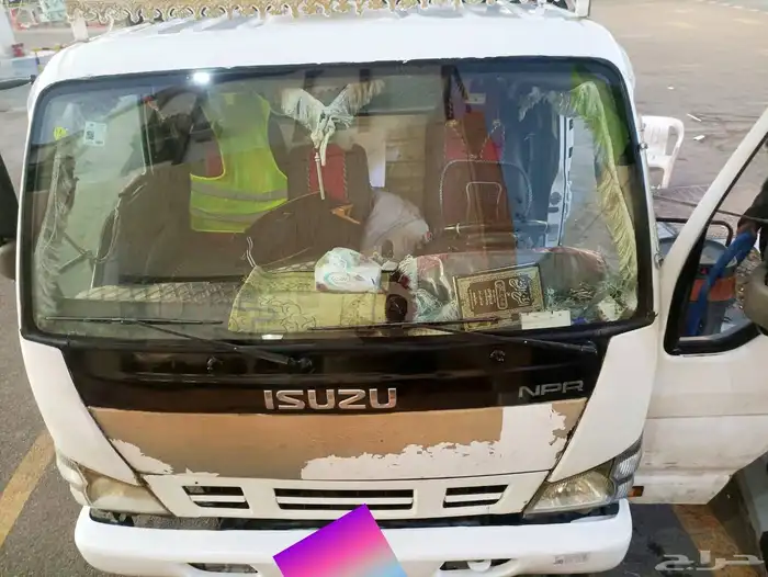 سيارة نظيف مجددا محفعص 1