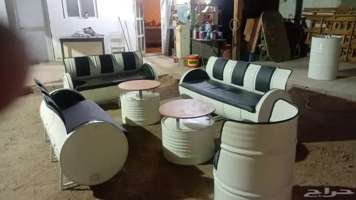 تم تنفيد أخر أعمالنا تفصيل كراسي  و طاولات و مغسله  من برميل 2