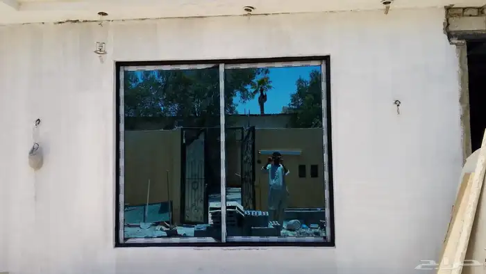 المنيوم باب شبابيك قزاز موجود الرياض سلي ورشه 1