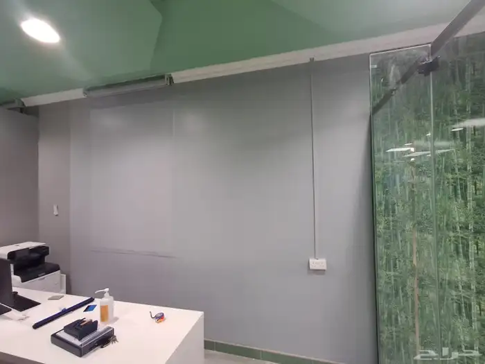 طباعة وتركيب استيكرات جدران 0