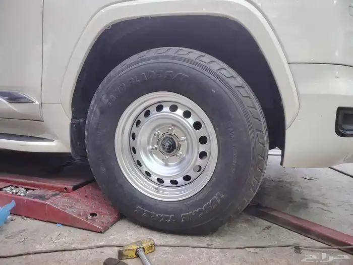 جنوط هلل مقاس 17 سته مسمار اصلي تايلاندي مع الحلق 16