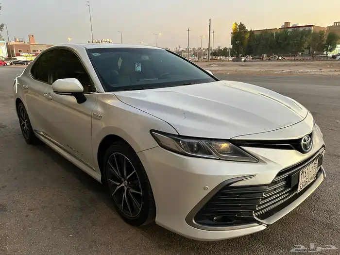 كامري 2021 فل كامل هايبرد نظيفه 1