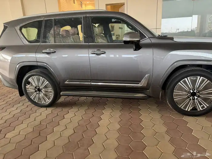 لكزس BB بريمي 2025 1