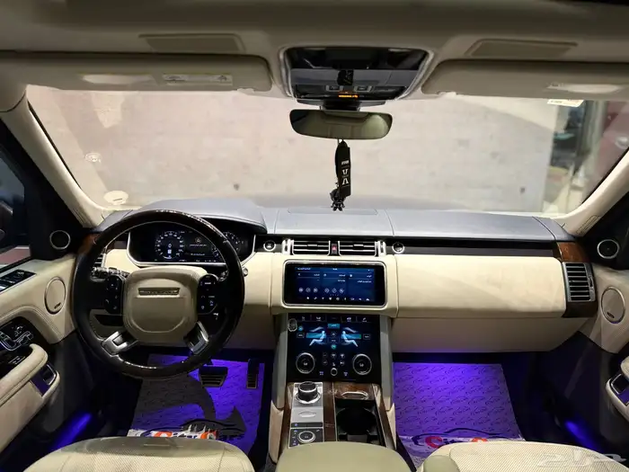 رنج روفر HSE P400 10