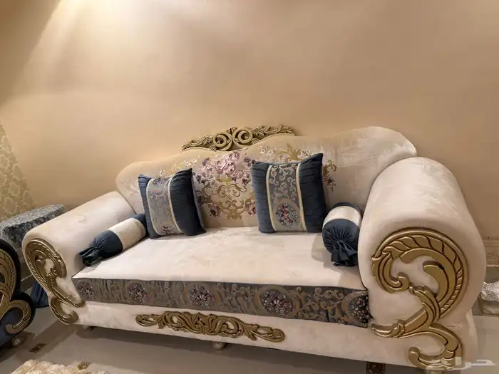 اثاث صالون استقبال ضيوف بملحقاته 2