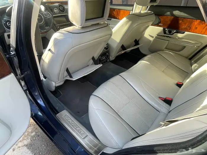 جاكوار XJL 2014 8