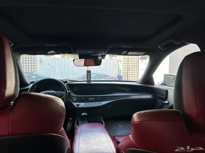 لكزس LS500 F SPORT 2018 15