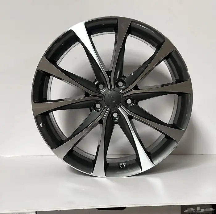 جنوط ازيرا مقاس 17 و 19 جديدة 0