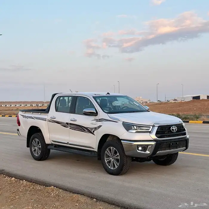 تويوتا هايلكس غمارتين S-GLX 4X4 2.7 موديل 2025 1