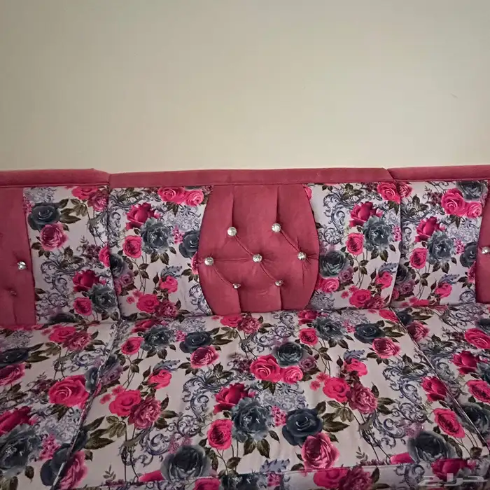 كنب للبيع 12قطعه نضيف 2