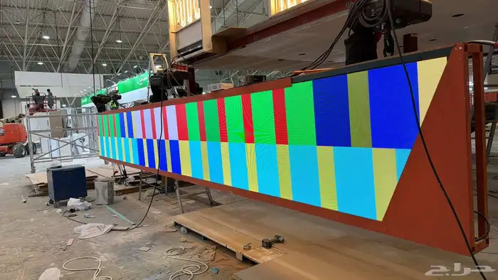 شاشات المعارض و المؤتمرات اضاءة شاشات تفاعليه تتش 2