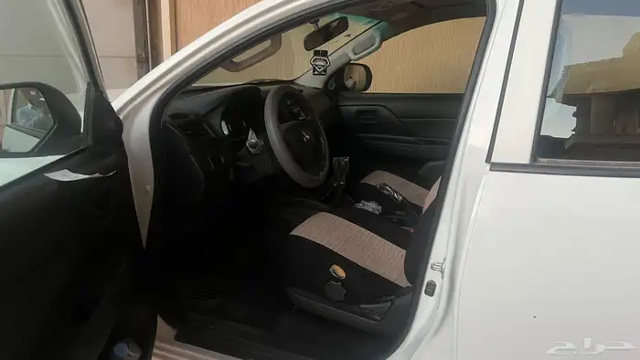 مستوبيشي L200 دبل ديزل تيربو 7