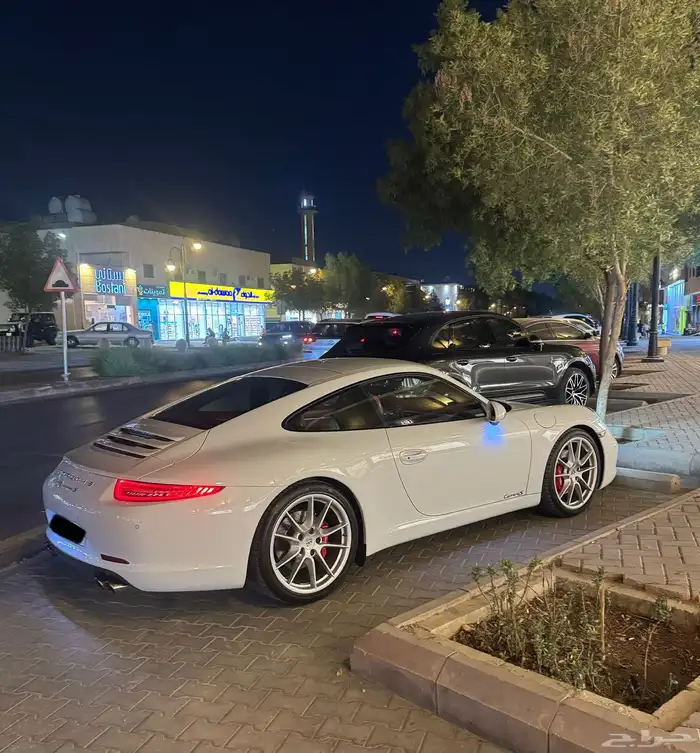 بورش كاريرا اس وكاله 2015 0
